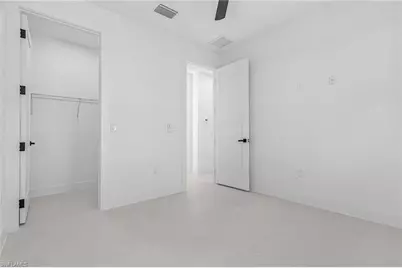 1015 SW 8th Ct, Cape Coral, FL 33991 - Photo 25