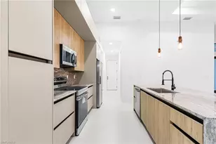 1015 SW 8th Ct, Cape Coral, FL 33991 - Photo 11