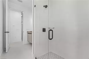 1015 SW 8th Ct, Cape Coral, FL 33991 - Photo 21