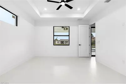 1015 SW 8th Ct, Cape Coral, FL 33991 - Photo 13