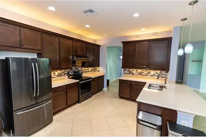 11660 Meadowrun Cir, Fort Myers, FL 33913 - Photo 3