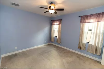 11660 Meadowrun Cir, Fort Myers, FL 33913 - Photo 7