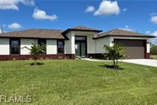 1114 NE 7th Ave, Cape Coral, FL 33909 - Photo 1