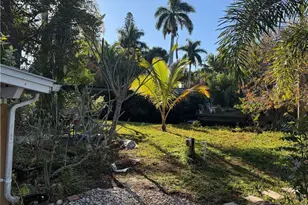 77 Oak St, North Fort Myers, FL 33903 - Photo 9