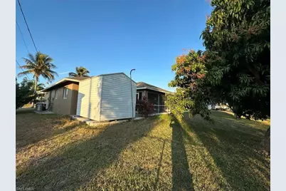 846 SW 16th Ter, Cape Coral, FL 33991 - Photo 29