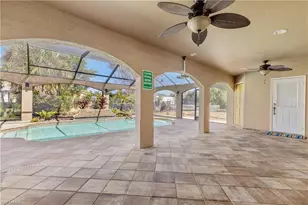 329 NE 9th St, Cape Coral, FL 33909 - Photo 23