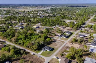 765 Chambers St E, Lehigh Acres, FL 33974 - Photo 35