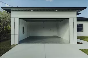 765 Chambers St E, Lehigh Acres, FL 33974 - Photo 31