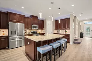 2705 Lambay Ct, Cape Coral, FL 33991 - Photo 7