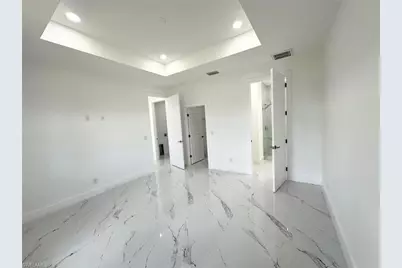 612 Ames St E, Lehigh Acres, FL 33974 - Photo 7