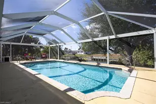 20 NE 8th Pl, Cape Coral, FL 33909 - Photo 13