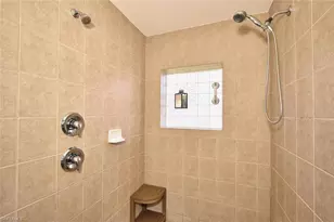 401 SE 23rd Terrace, Cape Coral, FL 33990 - Photo 11