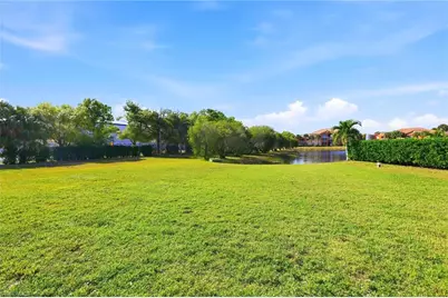6490 Aragon Way #106, Fort Myers, FL 33966 - Photo 37