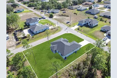 2700 42nd St W, Lehigh Acres, FL 33971 - Photo 7