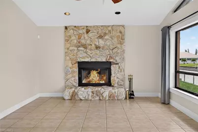 1206 SW 1st Pl, Cape Coral, FL 33991 - Photo 17