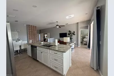 2498 Greendale Pl, Cape Coral, FL 33991 - Photo 5