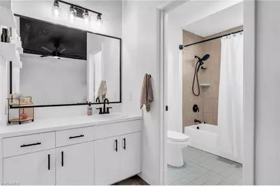 3825 Schoolhouse Rd E #5, Fort Myers, FL 33916 - Photo 19