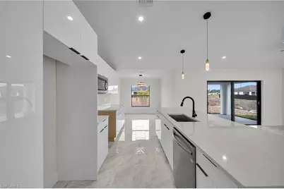 4106 35th St SW, Lehigh Acres, FL 33976 - Photo 11