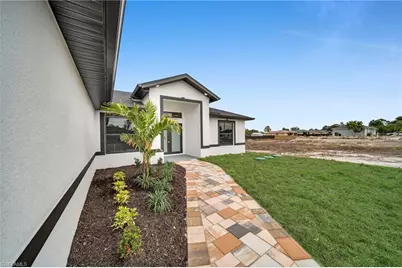 4106 35th St SW, Lehigh Acres, FL 33976 - Photo 5