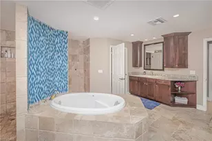 2274 SE 27th St, Cape Coral, FL 33904 - Photo 23