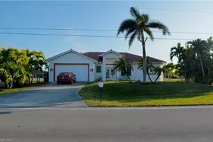 4316 Jacaranda Pkwy W, Cape Coral, FL 33993 - Photo 1