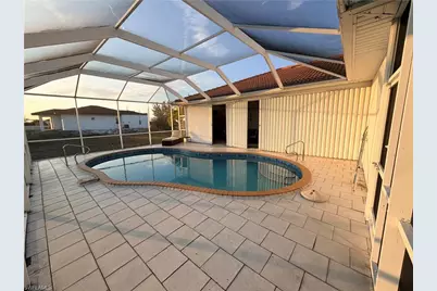 4316 Jacaranda Pkwy W, Cape Coral, FL 33993 - Photo 27