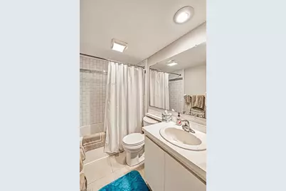 1444 Park Shore Cir #3, Fort Myers, FL 33901 - Photo 17