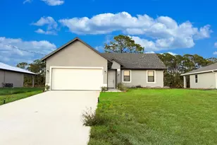 8033 Melody Cir, Labelle, FL 33935 - Photo 15