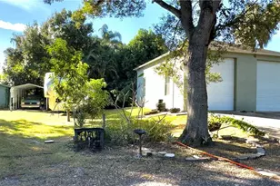 253 W Mariana Ave, North Fort Myers, FL 33903 - Photo 5