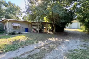 253 W Mariana Ave, North Fort Myers, FL 33903 - Photo 21
