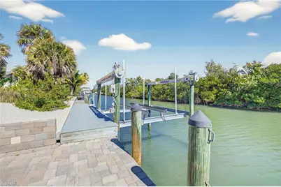 952 Kings Crown Dr, Sanibel, FL 33957 - Photo 37