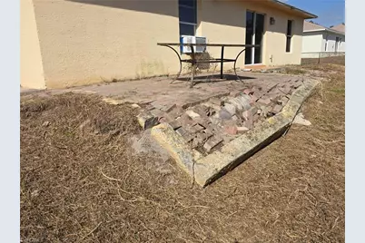 1010 Alabama Rd S, Lehigh Acres, FL 33974 - Photo 3