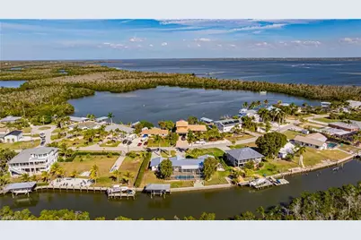 2579 Eighth Ave, Saint James City, FL 33956 - Photo 45