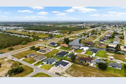 503 SW 26th Ave, Cape Coral, FL 33991 - Photo 43