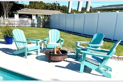 1086 N Town and River Dr, Fort Myers, FL 33919 - Photo 19