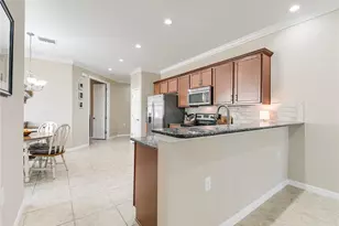 10421 Sirene Way, Fort Myers, FL 33913 - Photo 11