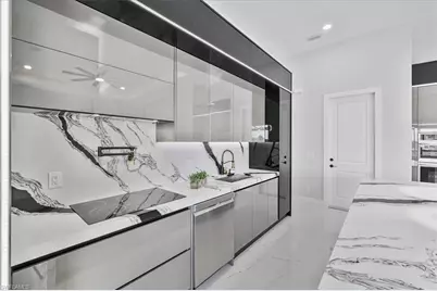 1202 NE 6th Ave, Cape Coral, FL 33909 - Photo 21