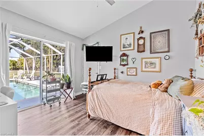 317 SE 13th Ter, Cape Coral, FL 33990 - Photo 27