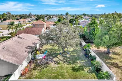 314 SE 19th St, Cape Coral, FL 33990 - Photo 25