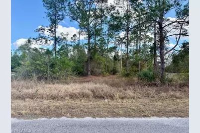 1422 North Ave, Lehigh Acres, FL 33972 - Photo 13