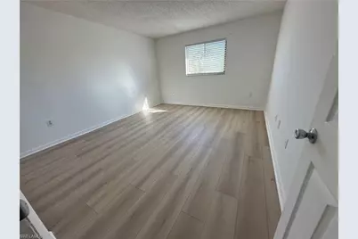 9395 Pennsylvania Ave #19, Bonita Springs, FL 34135 - Photo 11