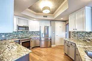 2104 W First St, Fort Myers, FL 33901 - Photo 11