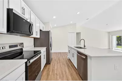 1128 NW 19th Ave, Cape Coral, FL 33993 - Photo 7