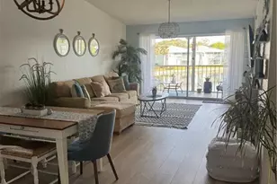 875 New Waterford Dr, Naples, FL 34104 - Photo 3