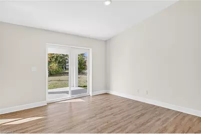 1124 NW 19th Ave, Cape Coral, FL 33993 - Photo 15