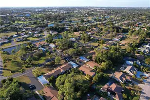 1031 Pine Isle Ln, Naples, FL 34112 - Photo 13
