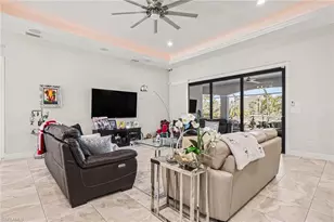 4621 SW 17th Pl, Cape Coral, FL 33914 - Photo 9