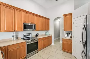 2814 SW 30th St, Cape Coral, FL 33914 - Photo 17