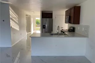 142 Plantation Dr, Labelle, FL 33935 - Photo 7