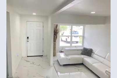 142 Plantation Dr, Labelle, FL 33935 - Photo 3